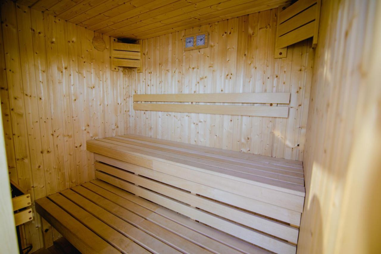 Houseboat- Dom Na Wodzie Z Sauna I Mozliwoscia Plywania Iława Extérieur photo
